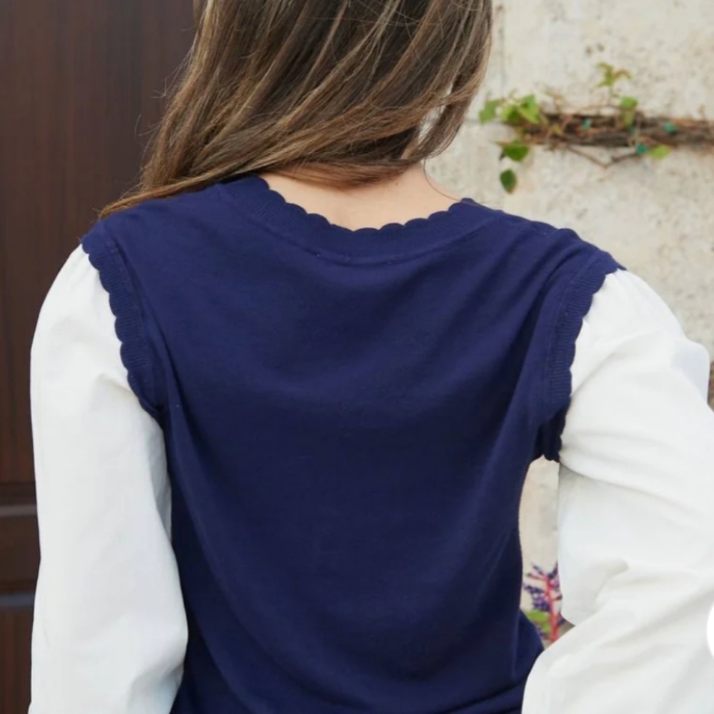 NWT Six/Fifty Darcy Mixed Media Two-Tone Top Navy & White Small Vest Blouse - Picture 6 of 6